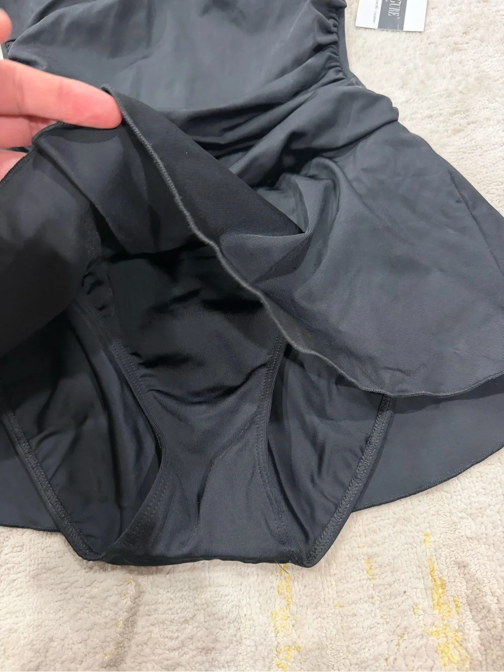 InstantFigure Black Skirted One Piece Swimsuit Size 6 NWT Tummy Control